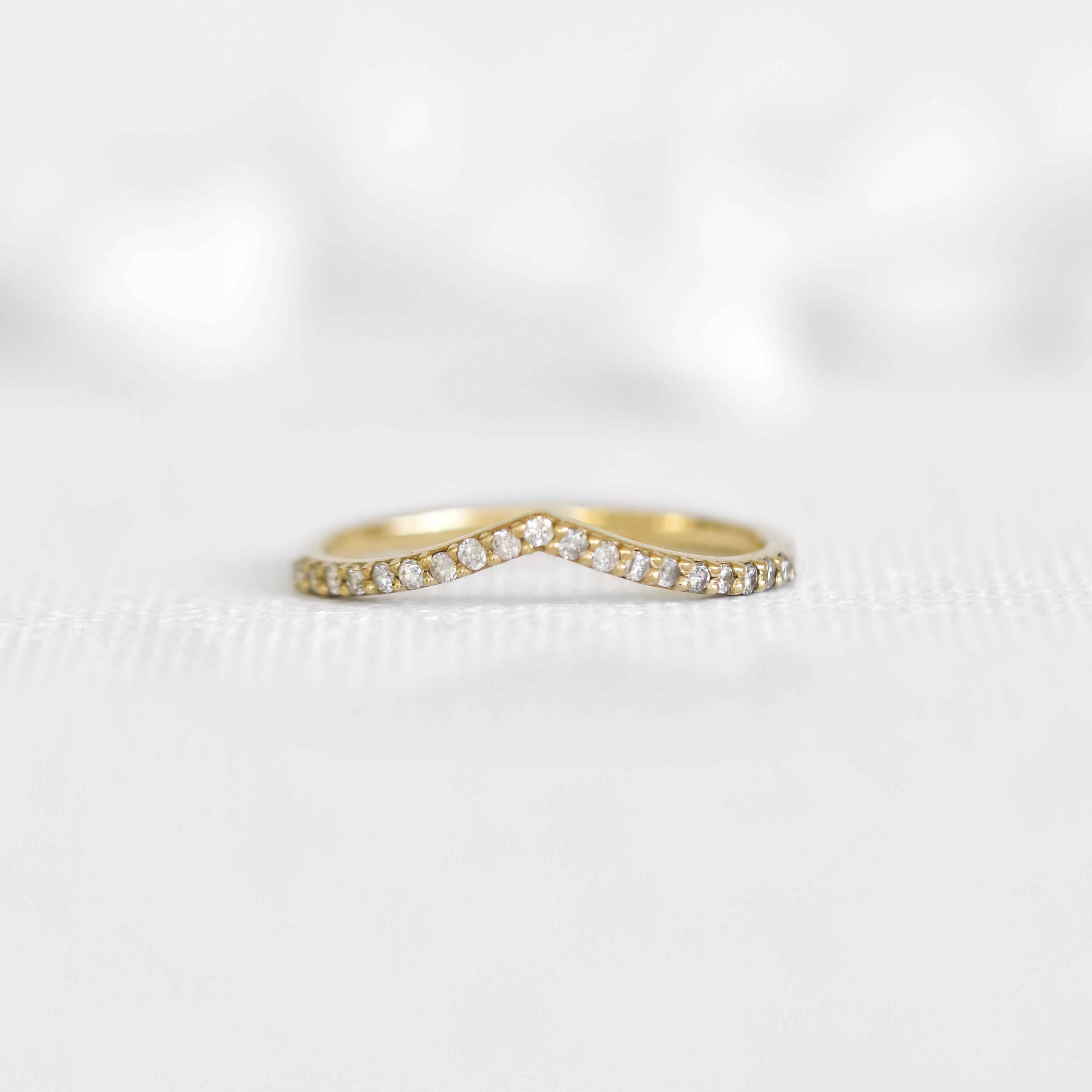 Royalty Diamonds V Band Yellow Gold Ring