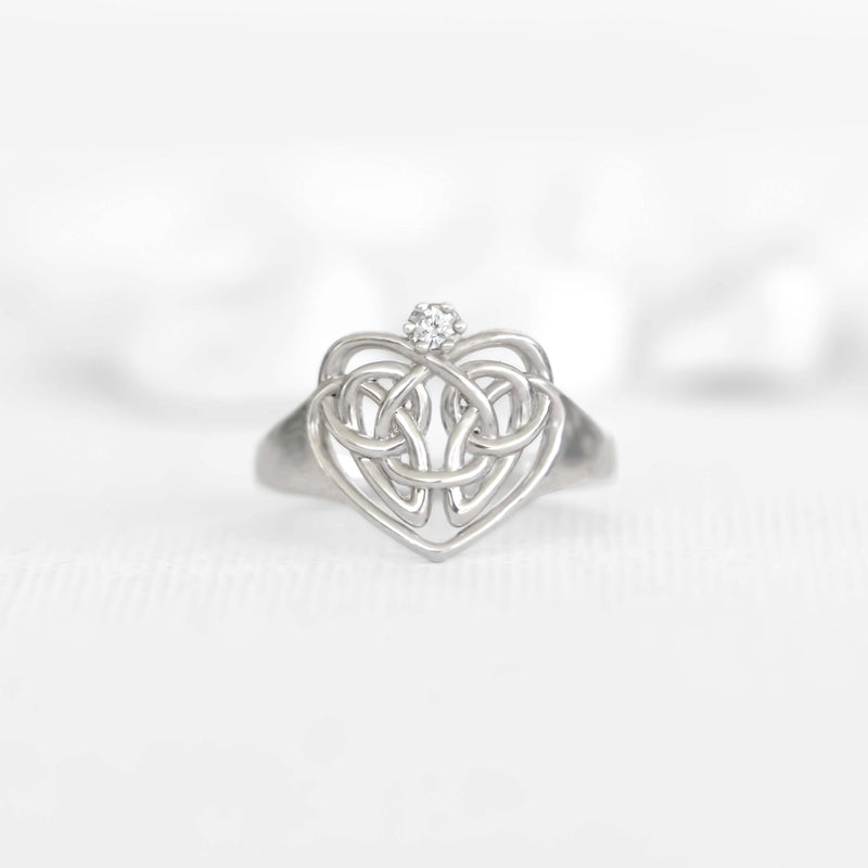 Celtic Motherhood Knot Symbol Ring