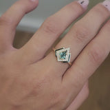 0.8C Kite-Cut Teal Sapphire Ring in 14K Gold